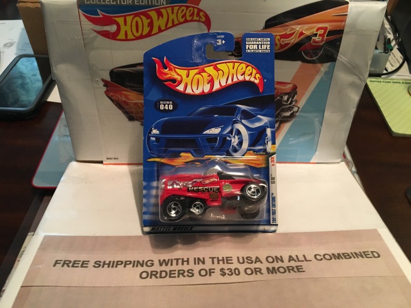 HOT WHEELS XS-IVE 2001 FIRST EDITIONS 28/36 COLLECTOR #040 RED VHTF!!!