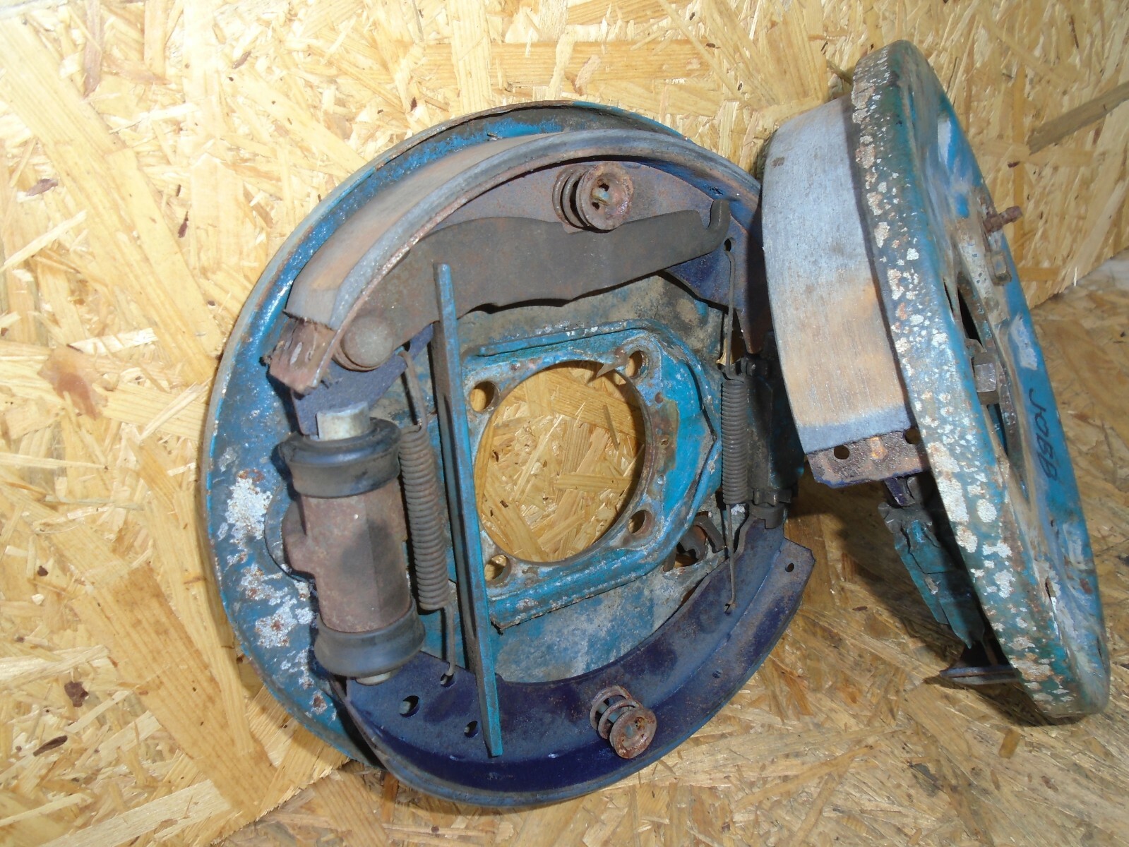 VW Beetle rear brake BACKING PLATE ASSEMBLI Volkswagen air cooled Bug Kafer Type eBay