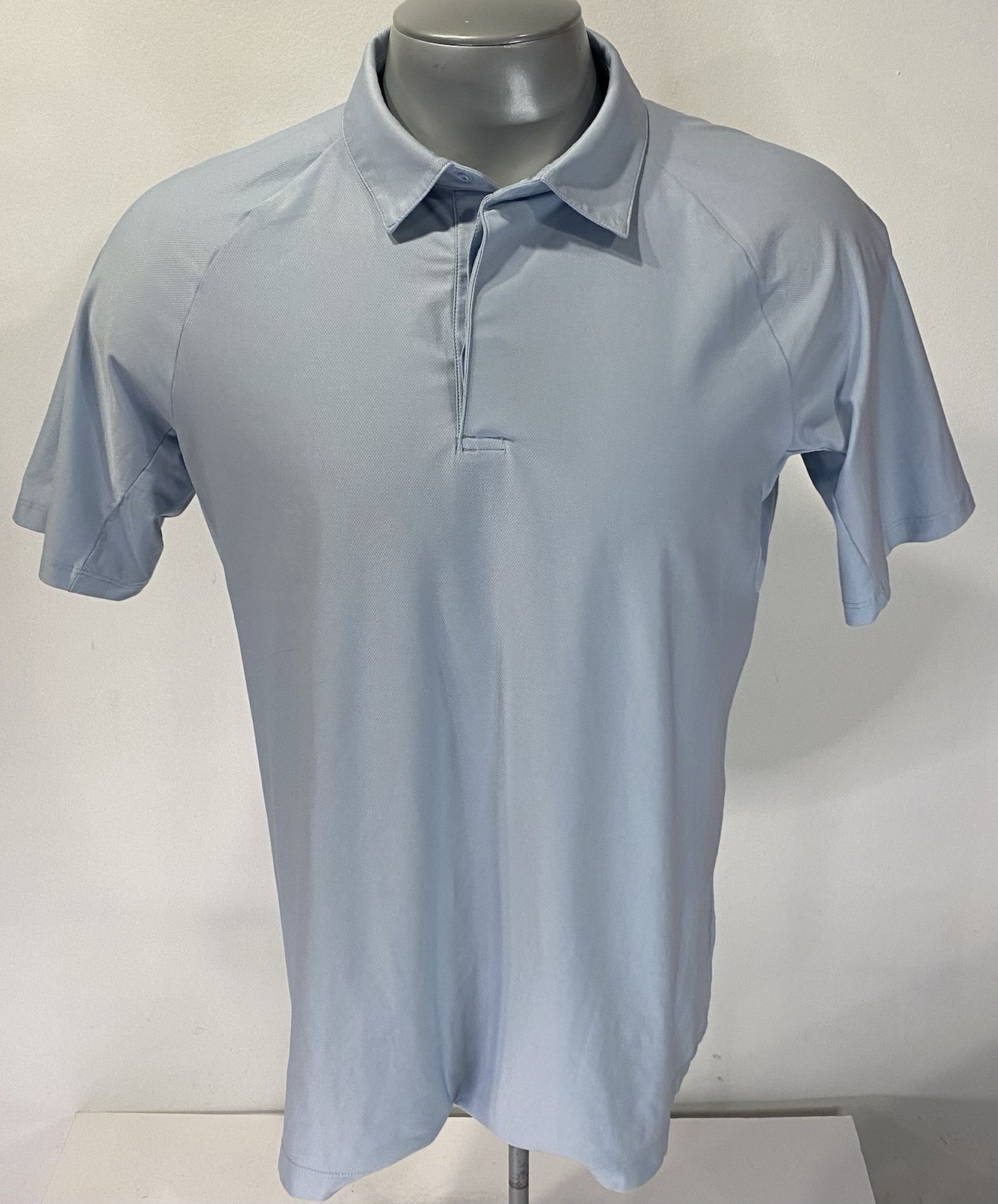 Lululemon Evolution M Medium Light Blue Polo Shir… - image 1
