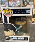 Funko Pop! Animation Solo Leveling Sung Jinwoo #1982 Glow Chase Figure