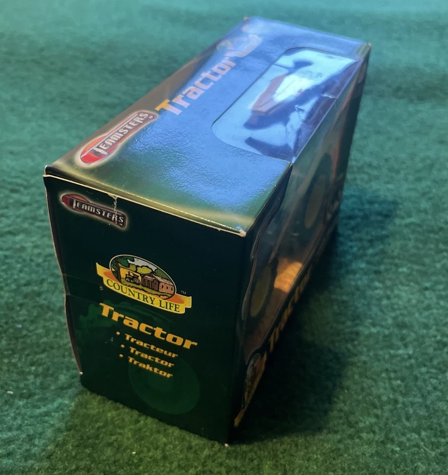Teamster  Tractor - green farm toy 1:32 - Image 4 of 4