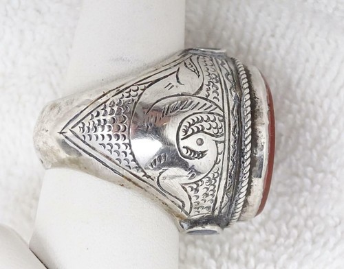 Old Tibetan Sterling Silver & Carved Carnelian Lion Intaglio Ring SZ 9 - Picture 5 of 10