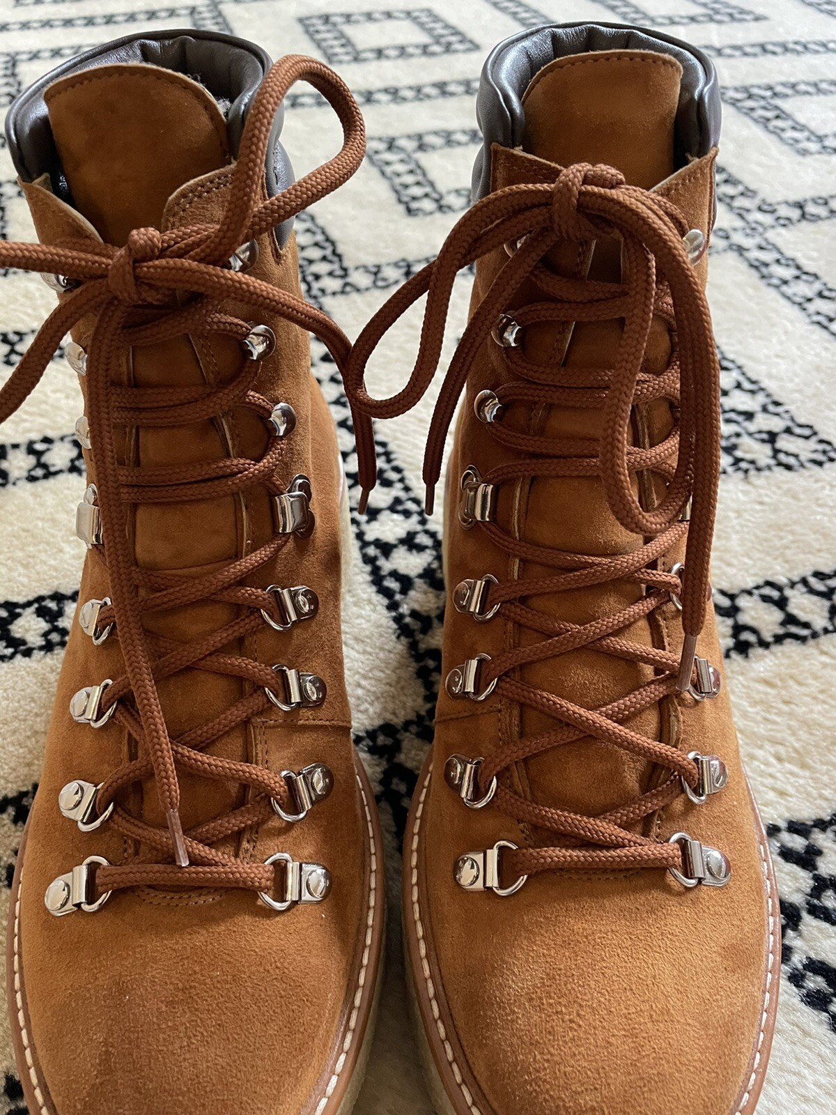 AUTHENTIC Hermes Shearling Lined Woman's Discovery Boot 37.5  SOLD OUT image 3
