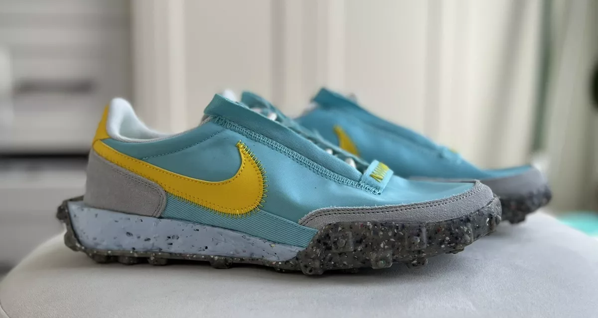 Nike waffle hotsell racer women's