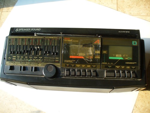 Vintage Boombox LLOYD"S AM/FM Stereo Dual Cassette Player & Recorder RARE - Picture 3 of 20