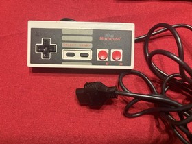 Nintendo NES-001 1985 Video Game Console Original, Tested With Controllers