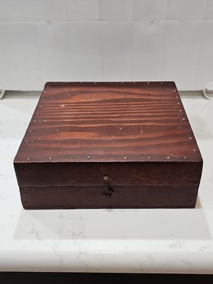 Vintage Wooden Hinged Box with Pivot Fastener - 10x10x4''