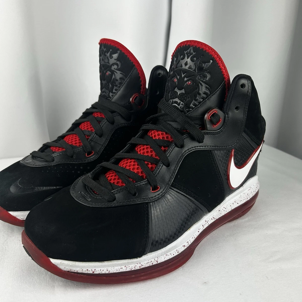 Pre-owned Nike Air Max LeBron 8 V1 “Bred” 2010 Size 13 417098-002 Size 10.5 - Nike Lebron 8 Bred 2010 | eBay main image 4