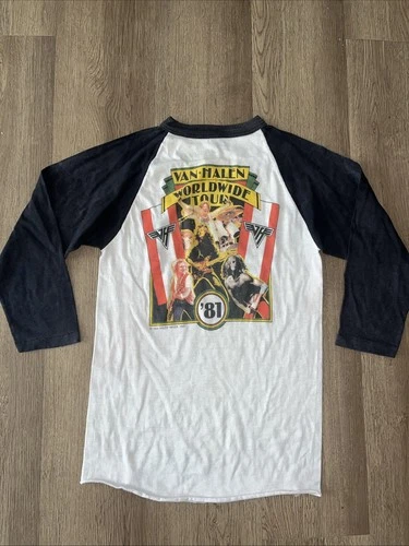 Sneakers Van Halen Concert T-Shirt World Tour S 1980s vintage concert t-shirt, vintage, single stitch, B+ condition