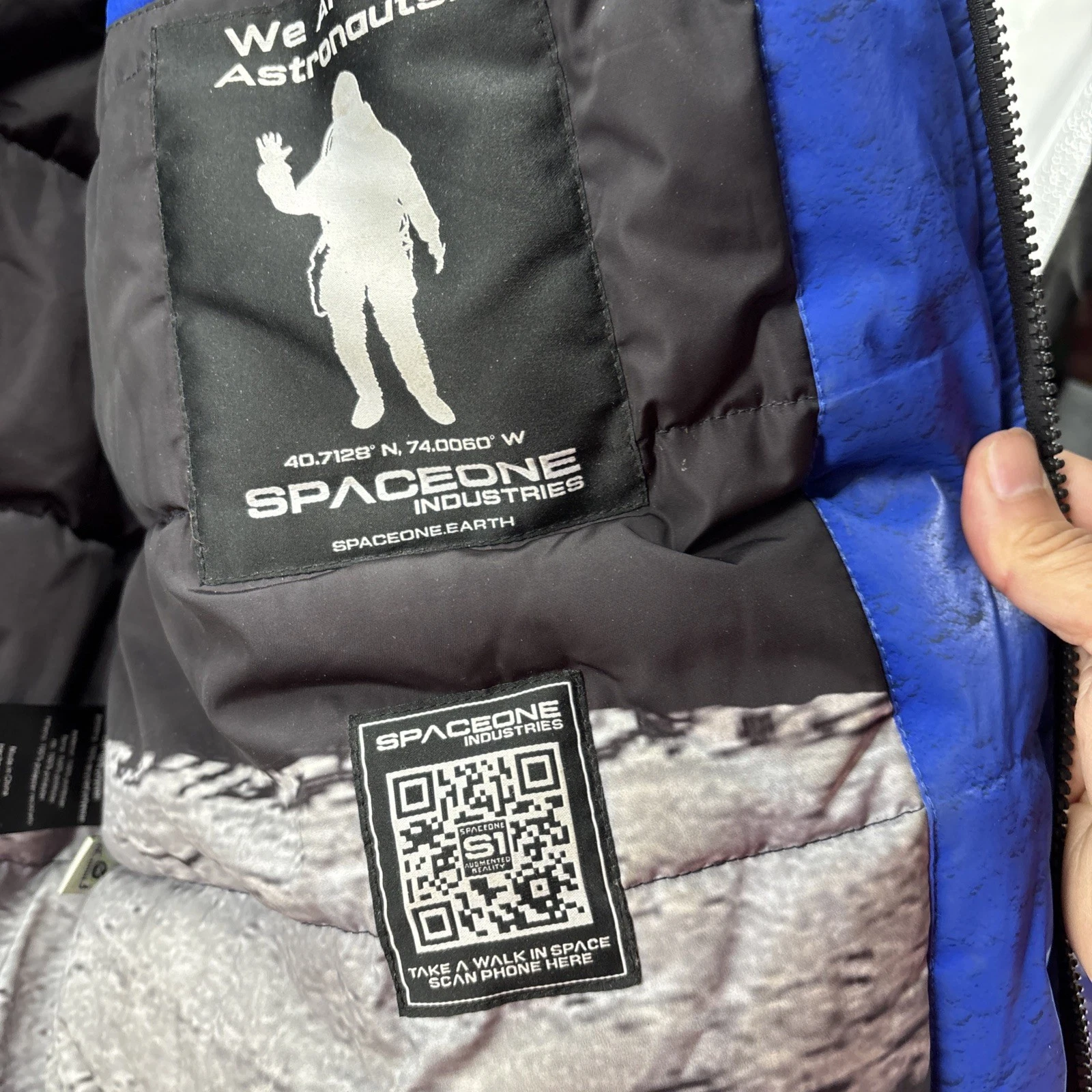 Nasa apollo 11 bomber jacket unisex, moon print with recycled Polyfill XL Size image 7