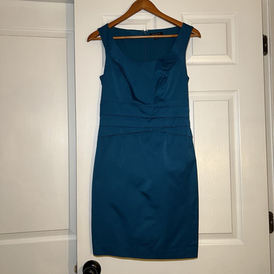 banana republic blue sheath dress BANANA REPUBLIC Navy Blue Halter Dress Size 6 – alineconsignment main image 1