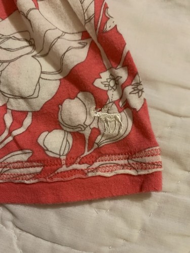 Early 2000s Abercrombie Y2K Pink V Neck with Flowers Cap Sleeve Top Girls Large - Picture 4 of 9