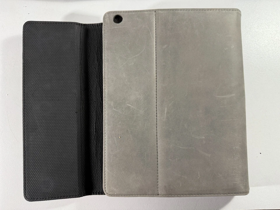 Keyboard Pro with Leather Case for iPad Air Tablets Stylus Pen NIB Bluetooth - Image 3 of 4