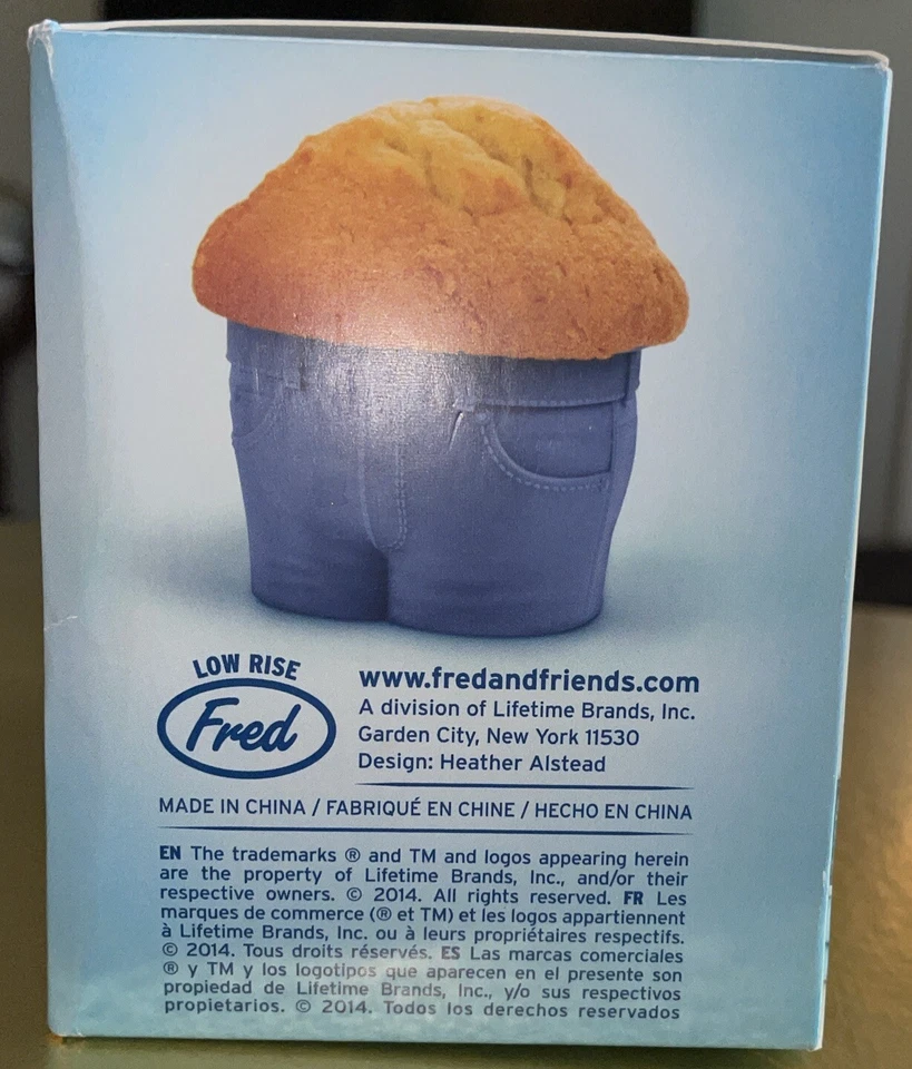 Juego de 4 moldes para magdalenas tazas de silicona para hornear novedad de Fred humorístico Foto 4 de 4