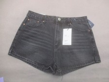 NWT Forever 21 Size 28 Women Black Pockets Button Zip High Rise Denim Shorts 012
