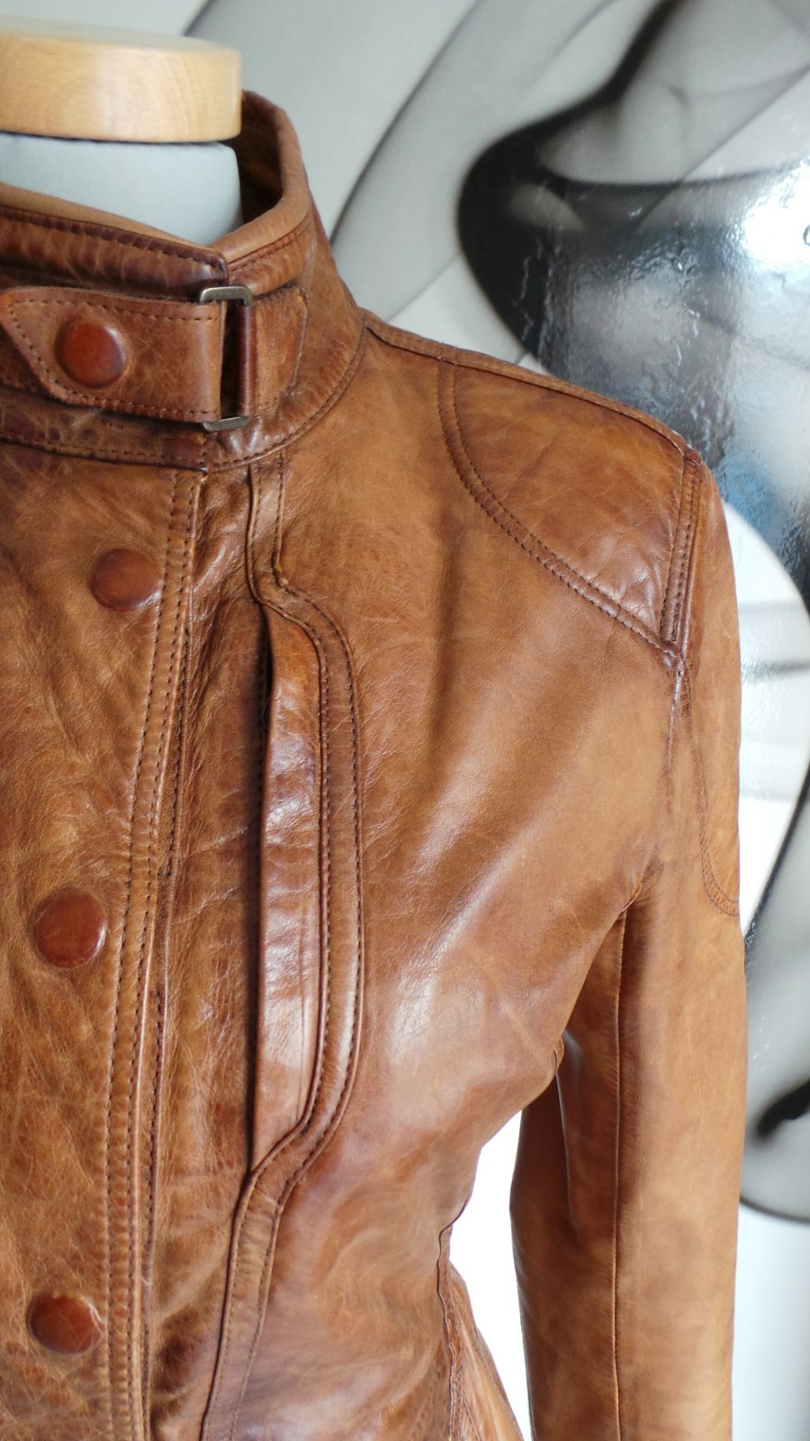 Unique Designer Brown Leather Jacket Coat Size 10 - Rare Find! image 8
