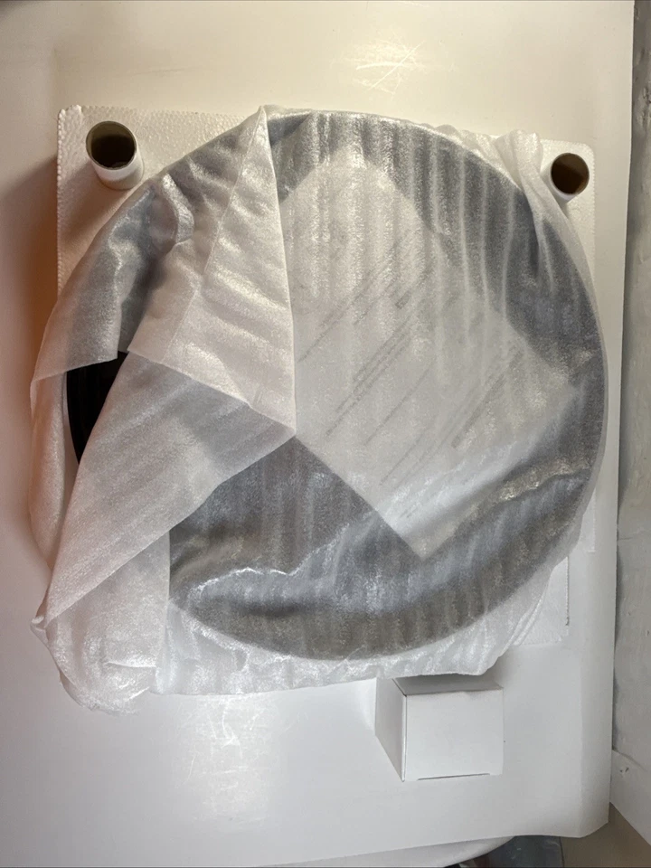 Neon Clock Collection (I Love Lucy) Open Box Never Used - Image 3 of 4