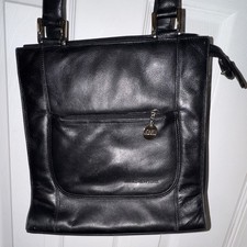 Jones New York Black Logo Shoulder Bag Zip Closure Lined Inner/Outer Pockets