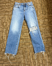 Silver Jeans Highly Desirable Straight Women  s Light Wash Distressed W28 L28