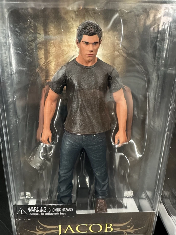 Figuras de acción Twilight New Moon Neca 2009 - Bella Edward Jacob Jasper & Alice Foto 3 de 4