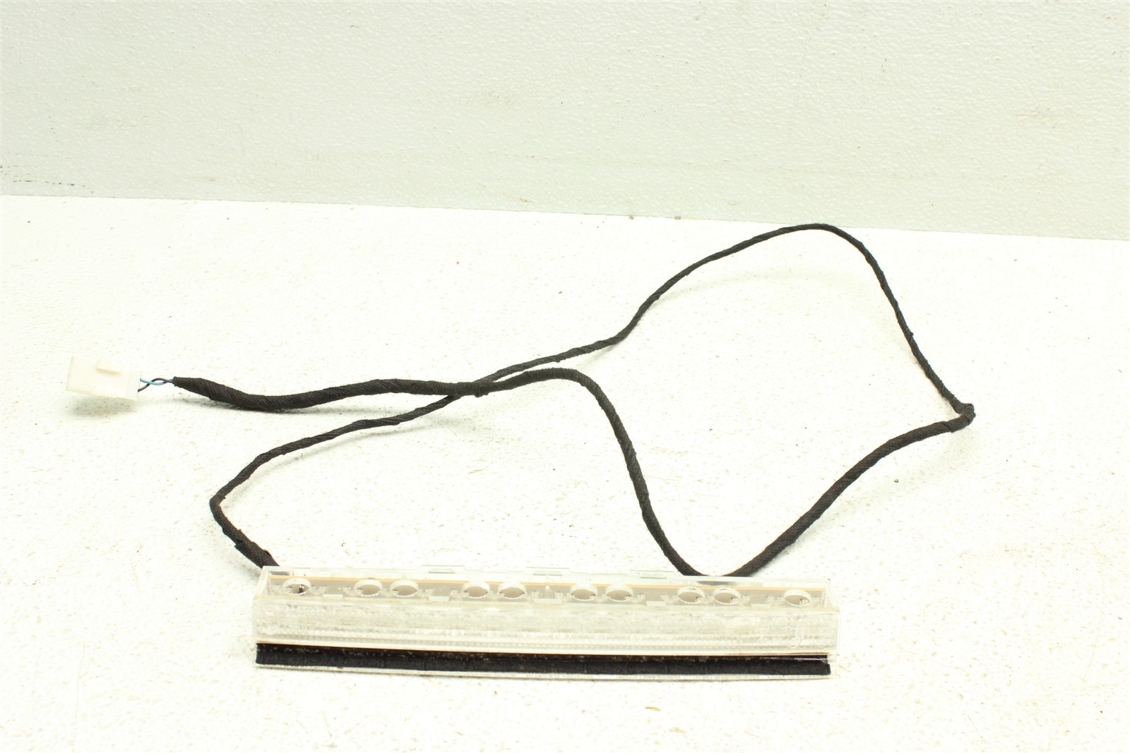 2013 Maserati GranTurismo Third Brake Light Lamp LED 477001 08-13