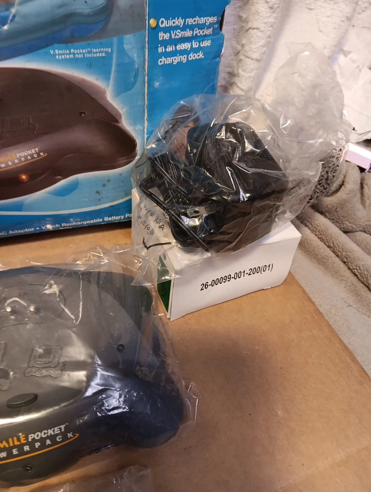 V-Tech V.Smile Pocket PowerPack Charging Station + Battery NEW Open Damaged Box - Image 2 of 4