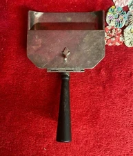 Vtg Silverplate Small Silent Butler with Black Handle & Small Leaf Design Opener