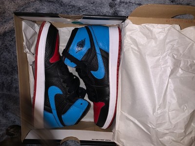 powder blue gym red jordan 1