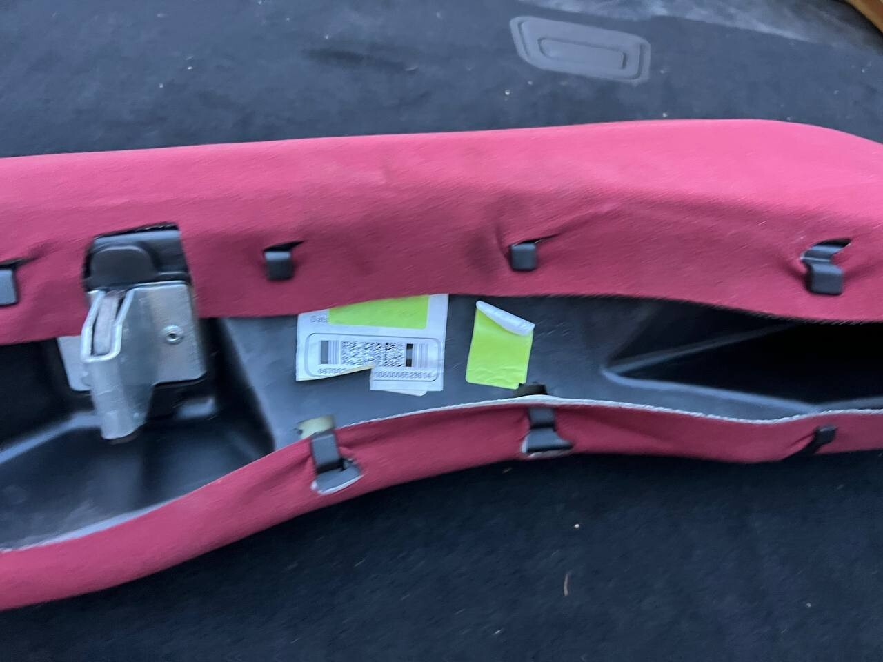 Maserati Ghibli 2017 OEM Rear Right Seat Cushion Pad Cover Red