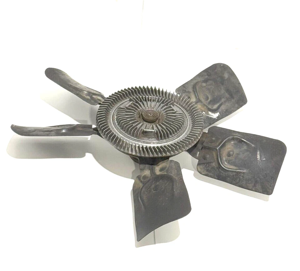 1987-1991 Ford F150 F250 BRONCO 302 5.0L Mechanical Cooling Fan Assembly - OEM - Image 2 of 4