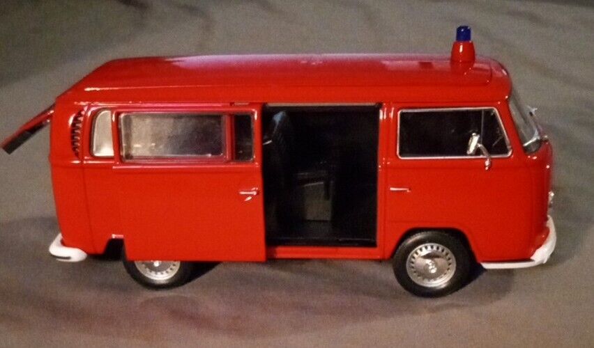Bild 2 von 9