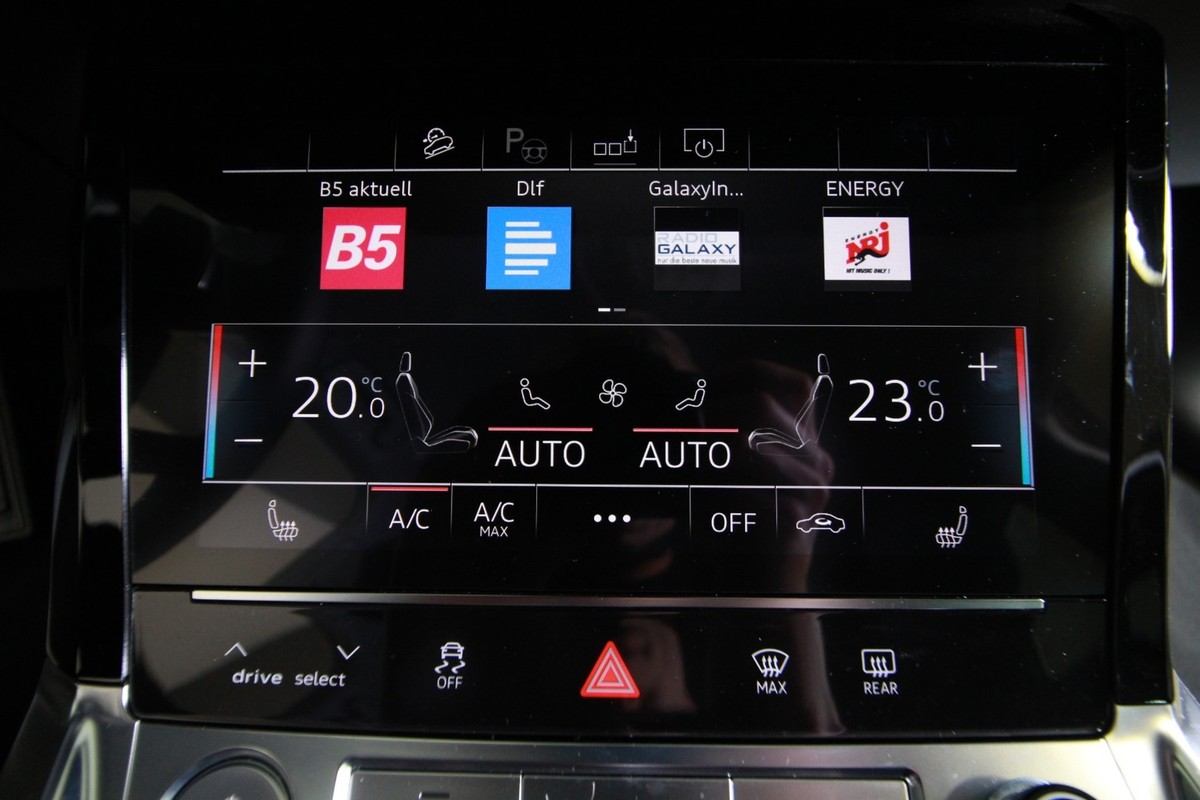 Audi e-tron 50 quattro