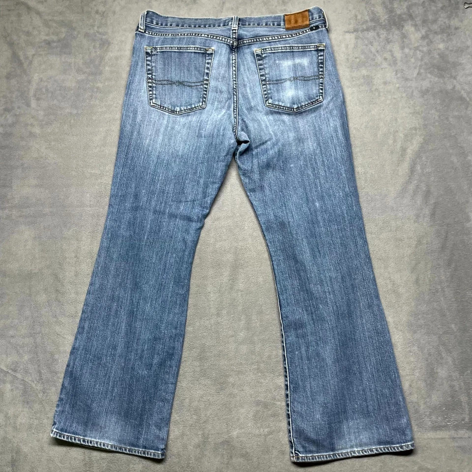Pantalones de mezclilla vintage Lucky Brand 367 Bootcut 34x30 azul algodón elástico tiro medio Foto 2 de 4