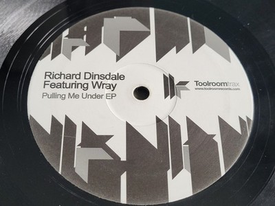 Richard Dinsdale Featuring Wray    Pulling Me Under EP 12'' - UK House, Electro!!