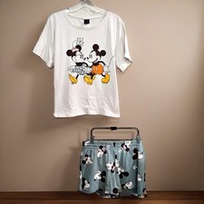 Disney PJ Set Minnie Mickey Cute Graphic Tee And Shorts Youth Large Pajamas