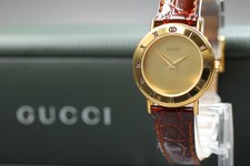 [Presque comme neuve avec boîtier, papier] Montre femme Gucci 3000,2,2 L...