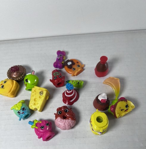 SHOPKINS Lot of 17-Random Characters-Mixed Seasons-Great Cond-USED Smoke free - Picture 2 of 11