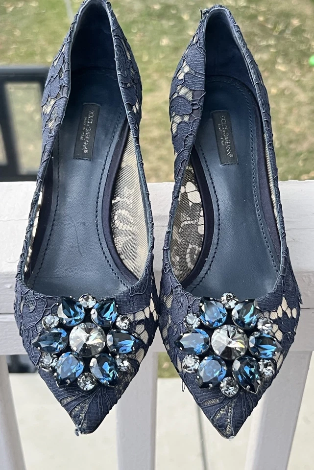 Dolce & Gabbana 蓝色花边珠宝高跟鞋 意大利 39 — 第 2/4 张图片
