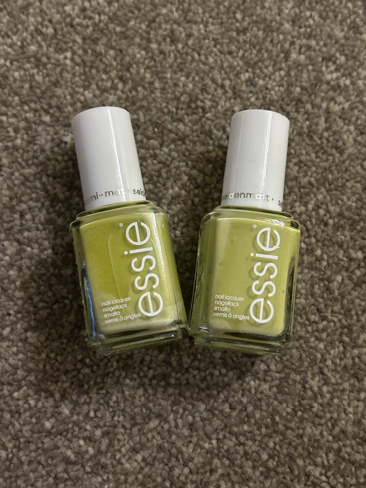 Essie Nail Lacquer Nail Polish Varnish 791 HAVE A BALL 2 x 13.5ml FREEPOST