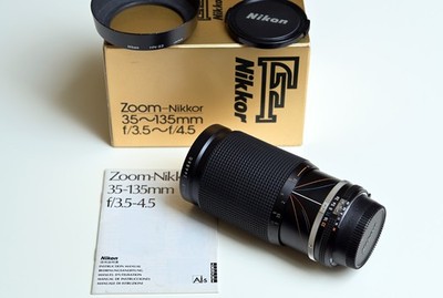 Nikon AiS Zoom-Nikkor 35-135mm / 1:3,5-4,5 ** sehr guter Zustand / exc+ cond. **