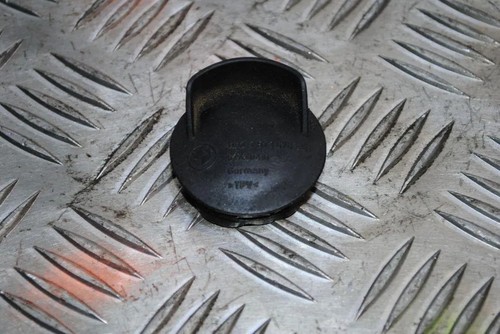 BMW 5 Gran Turismo F07 Andere innere Motorteile 11137573670 3.00 33410578