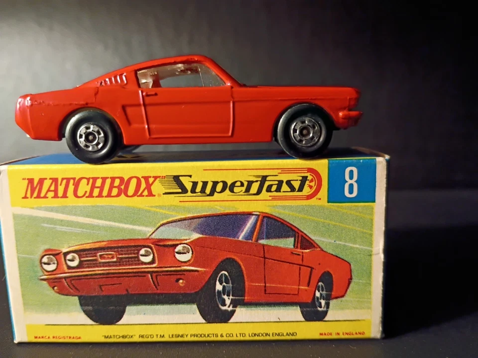 Matchbox Superfast #8 Ford Mustang Rare Red W/White Int VNM Crisp Orig G Box - Image 3 of 4