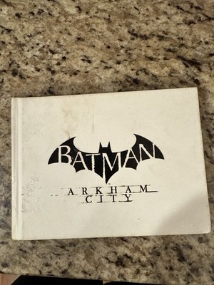 Batman Arkham Asylum Collectors Edition Book and Game PS3