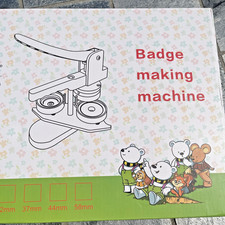 New HEART Shaped Button Maker Machine DIY Pin Badge Press Kit Green