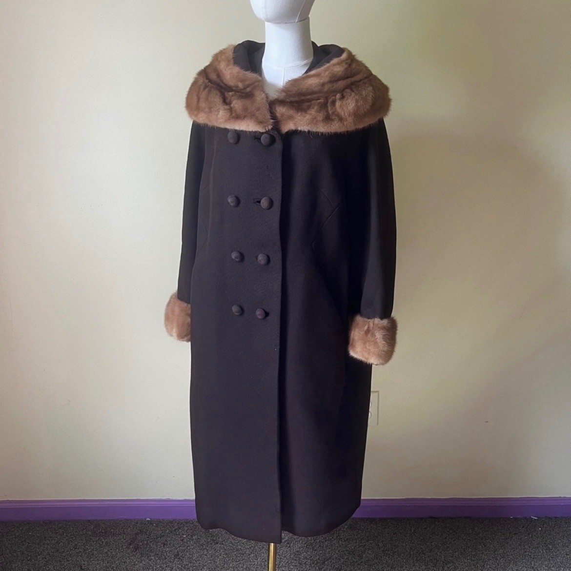 Vintage 1960s Richard H. Martin Brown Wool Coat Mink Fur Collar & Cuffs L/XL