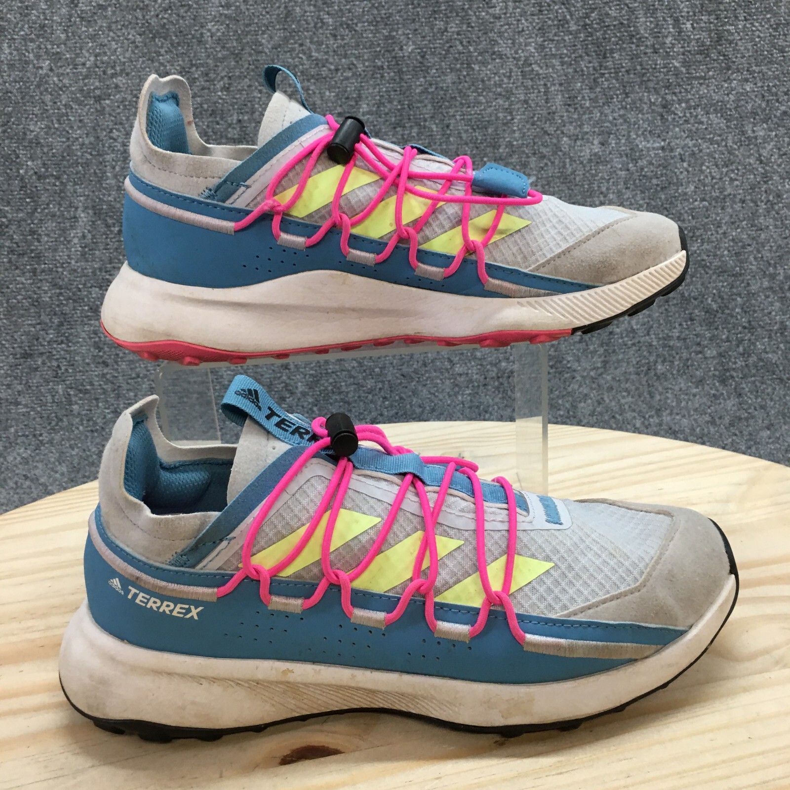 Adidas Shoes Womens 7.5 Terrex Trainers Voyager 21 Sneakers Multicolor FZ2229 Adidas Shoes Womens 7.5 Terrex Trainers Voyager 21 Sneakers Multicolor FZ2229