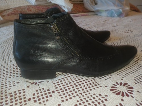 $1200 MSRP Giorgio Armani Ankle Boots. Spectacular. Pristine. Size 46 12.5 Black - Picture 7 of 9