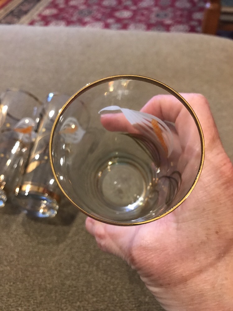 VINTAGE SET OF 4 WATER GLASSES ASIAN FLORAL DESIGN GOLD TRIM (CT