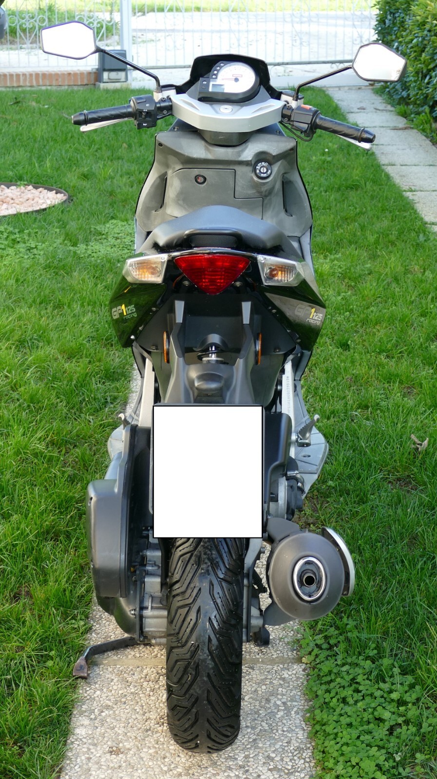 Foto 7 di 17