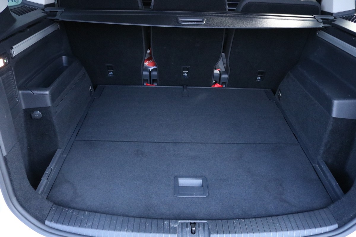 VW Touran 2,0 TDi 150 Highline DSG